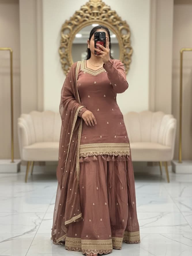 Level Amrita™ Premium Designer Kurti Set for Women | Elegant Ethnic Wear