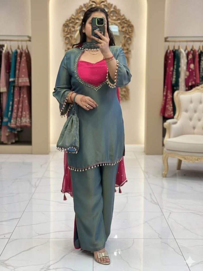 Level Amrita – Noor Luxe Premium Kurti